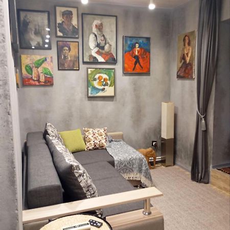 צ'יסינאו City Center Artmania Apartments מראה חיצוני תמונה