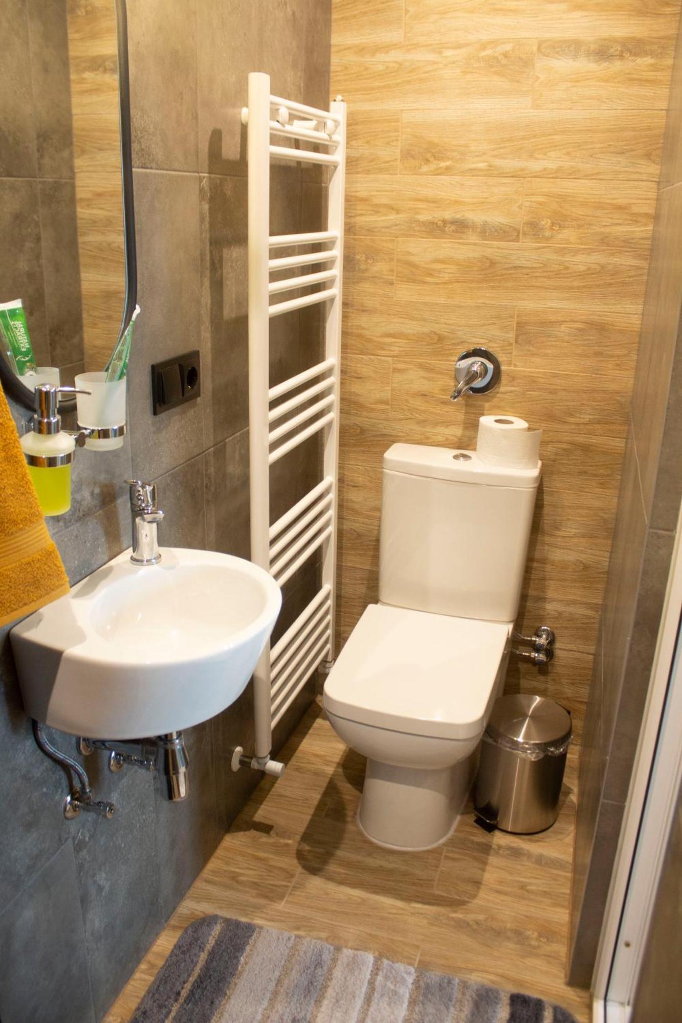 צ'יסינאו City Center Artmania Apartments מראה חיצוני תמונה