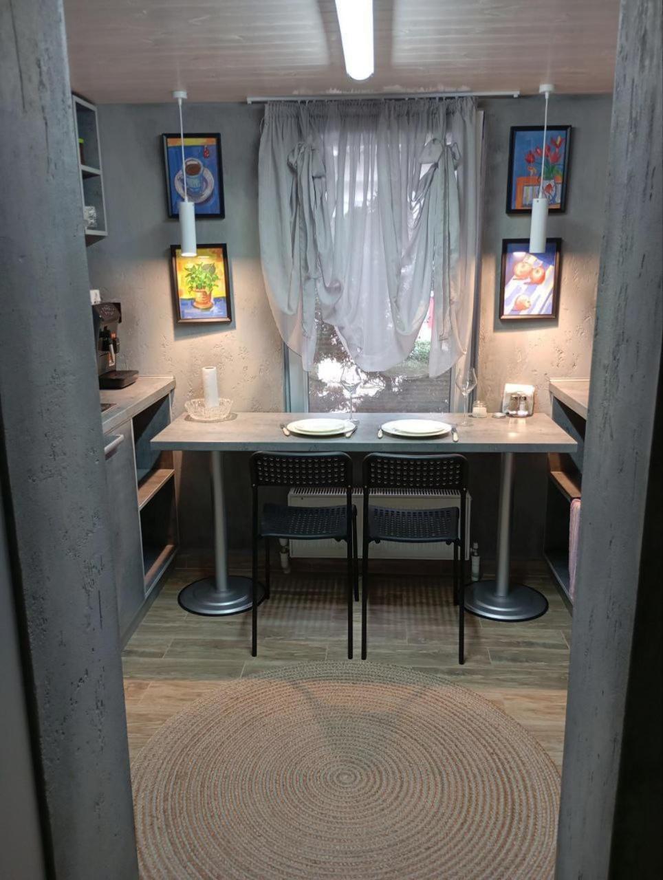 צ'יסינאו City Center Artmania Apartments מראה חיצוני תמונה