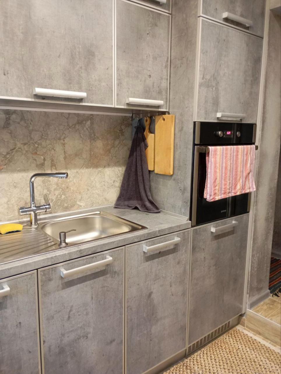 צ'יסינאו City Center Artmania Apartments מראה חיצוני תמונה